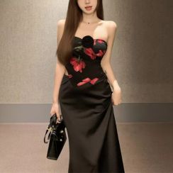 2 Pcs Fashionable 3D Flower Irregular Hem Womens Tube Tops